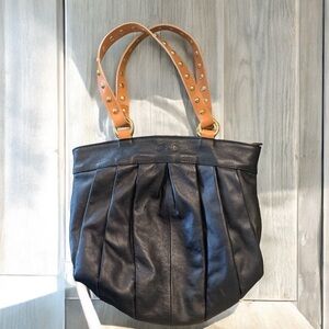 Catz Made in Spain black soft leather purse studded brown straps